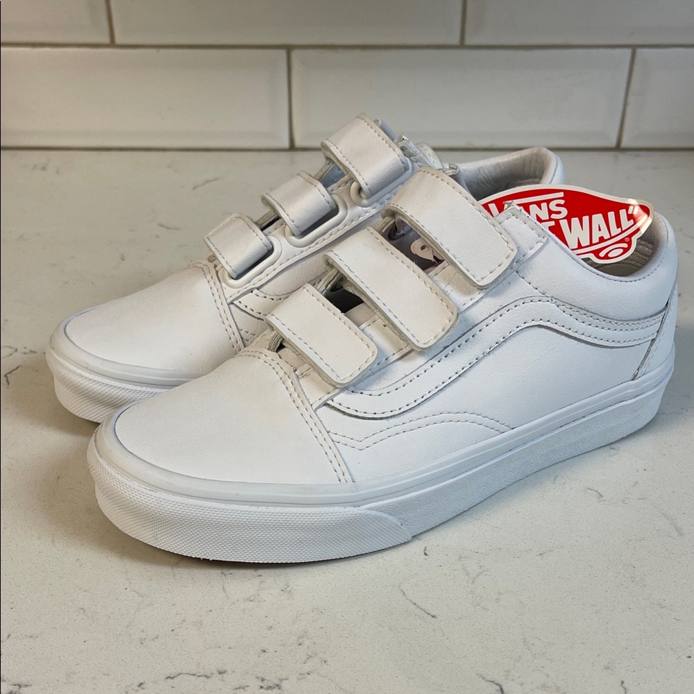 Vans Old Skool V White Triple V Sneakers - Men's 5 / Women's 6.5 Leather Upper